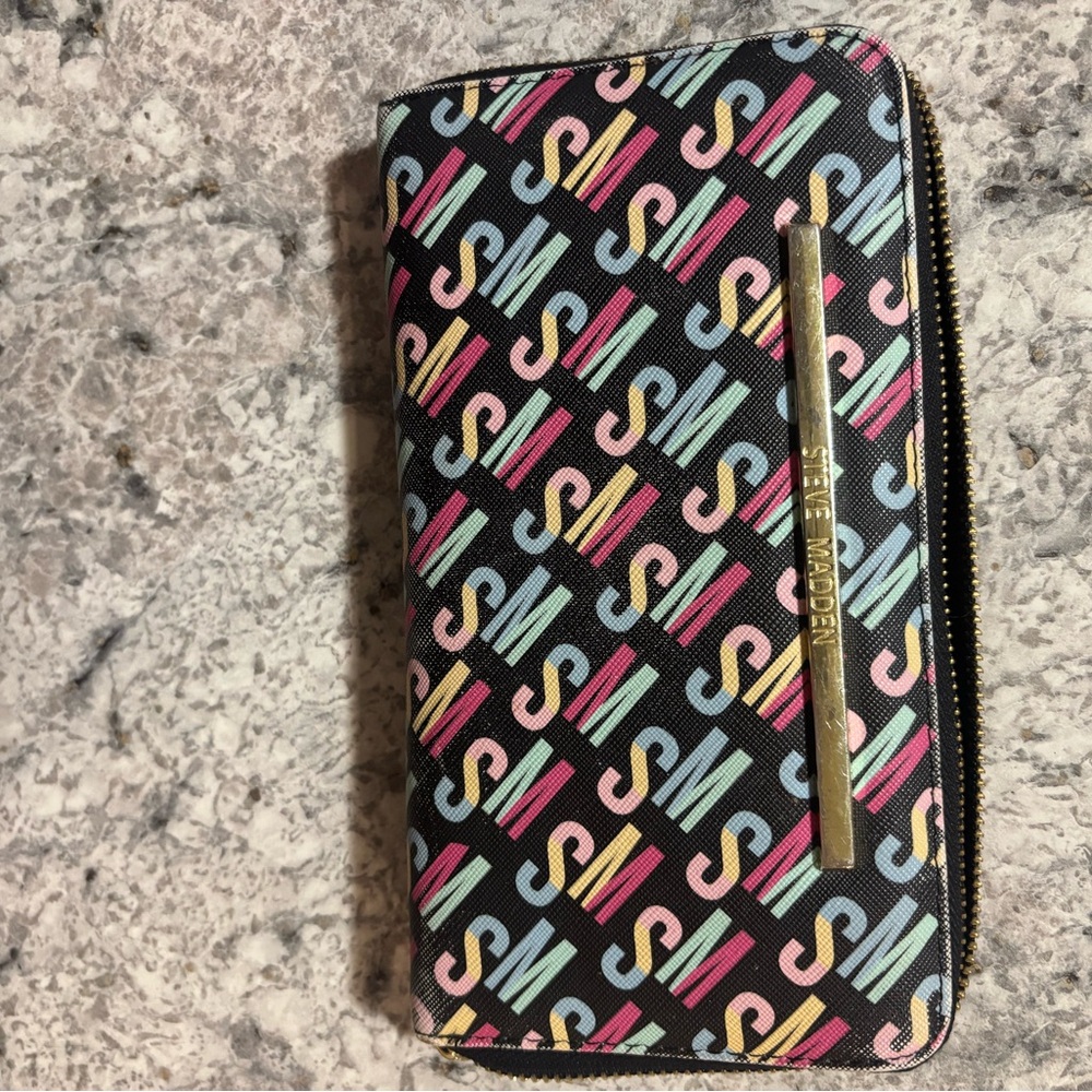 Steve Madden Wallet